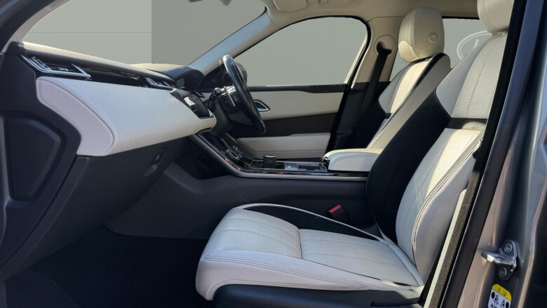 Land Rover Range Rover Velar 3.0 D300 R-Dynamic SE 5dr Auto Diesel Estate